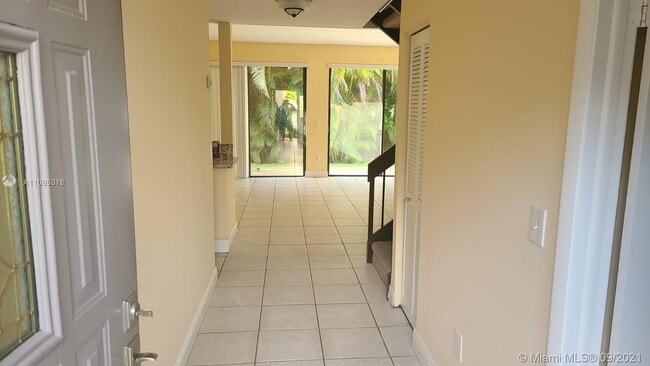 Foto del edificio - 10027 NW 52nd Terrace