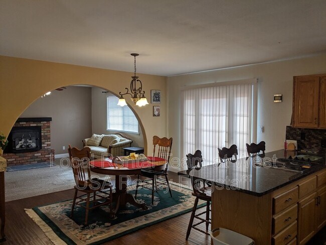 Foto del edificio - 1391 N Indian Valley Way