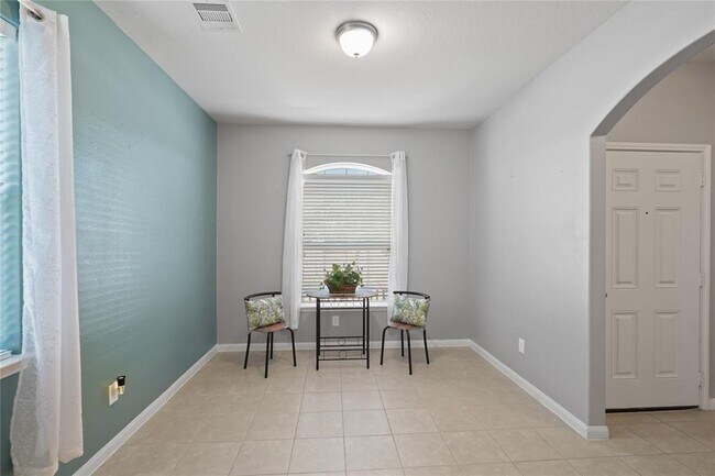 Building Photo - 5102 Sunny Parke Ln