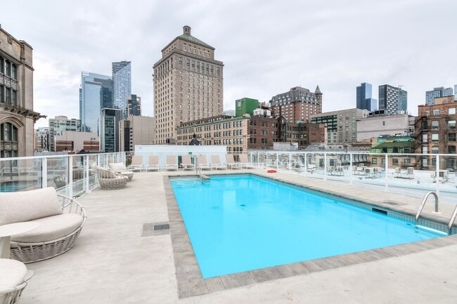 Building Photo - Laurence Condo Rentals