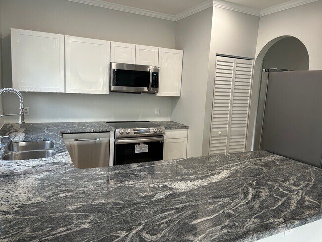 Building Photo - 4753 Wild Iris Drive, Unit 204