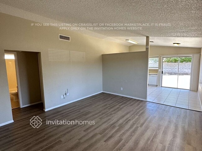 Building Photo - 4431 N 85th Ave