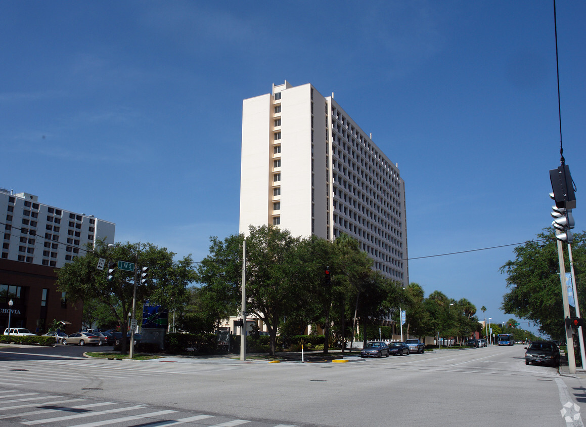 Primary Photo - Lutheran Apartments