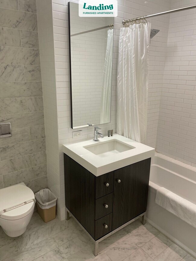 Foto del edificio - 416 W 52nd St