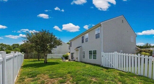 Foto del edificio - 3310 Burnage Hall Rd