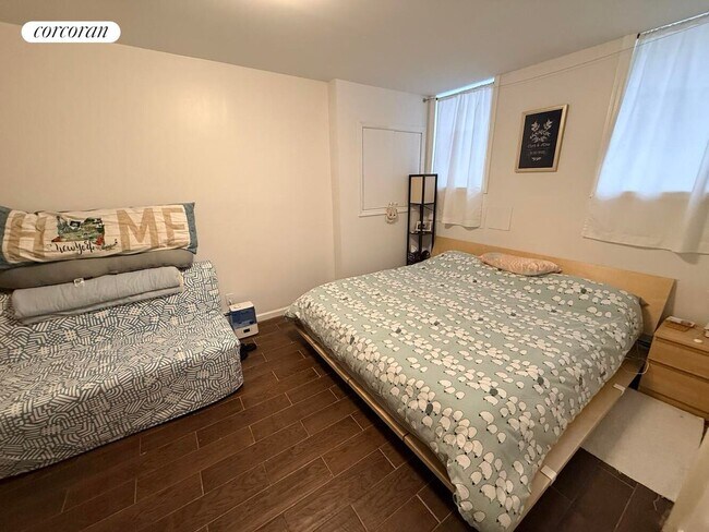 Foto del edificio - 1360 Prospect Pl