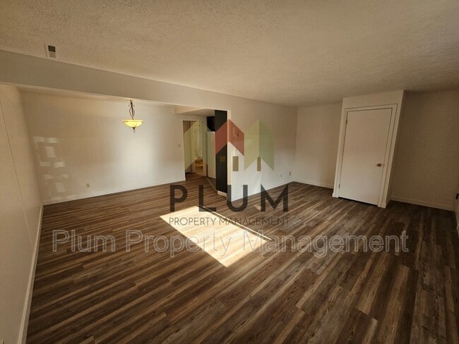 Foto del edificio - 200 Eddy Ave