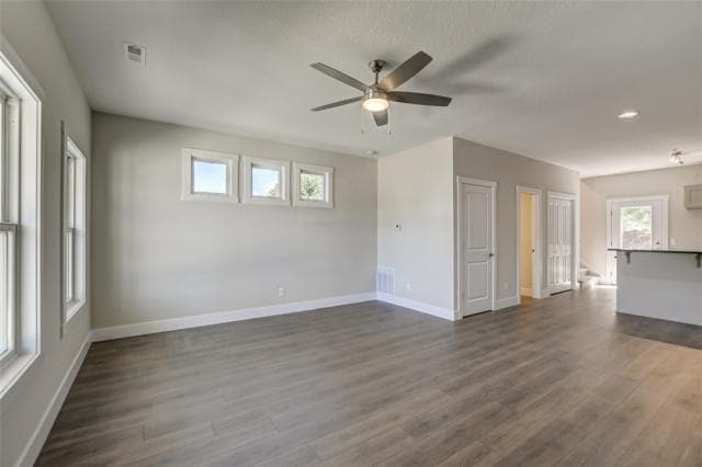 Building Photo - 3 bedroom in Mt. Zion IL 62549