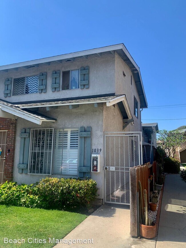 Foto del edificio - 2 br, 2 bath House - 1039 E Appleton Ave #6