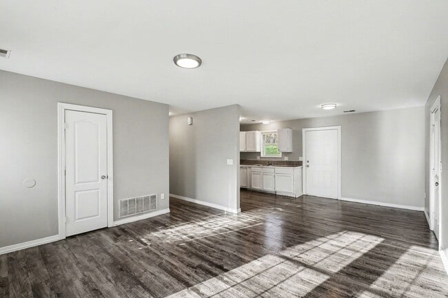 Building Photo - 8024 Montgall Ave