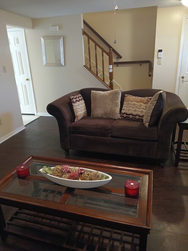 Foto del edificio - 5616 Bringle Ct