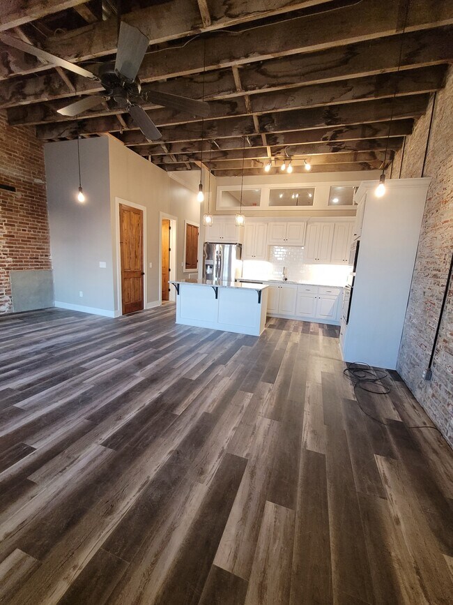 Foto del edificio - 1312 Washington St