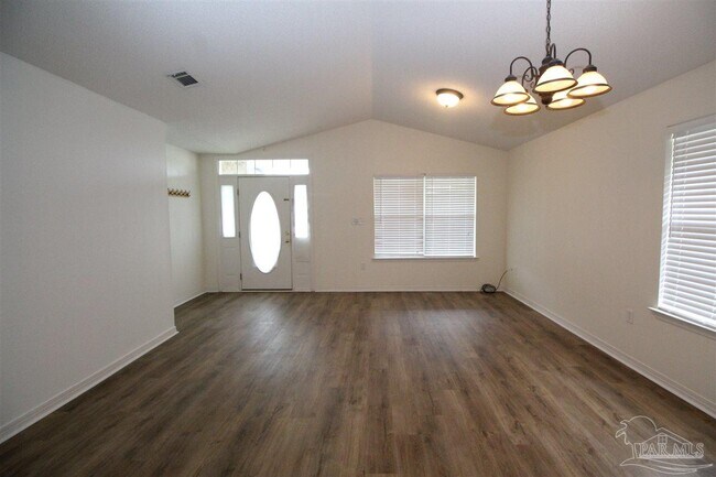 Building Photo - 3044 Illinois Pl