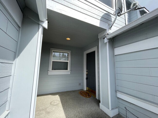 Foto del edificio - Exclusive Summerwind Town Home Community