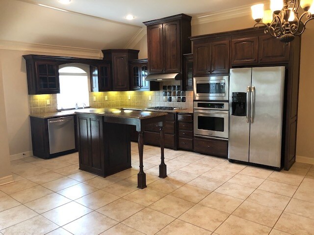 Foto del edificio - 1599 Skidmore Ln