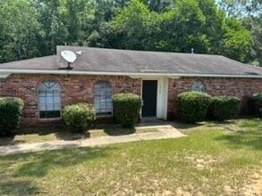 Building Photo - 5408 Larchmont Dr