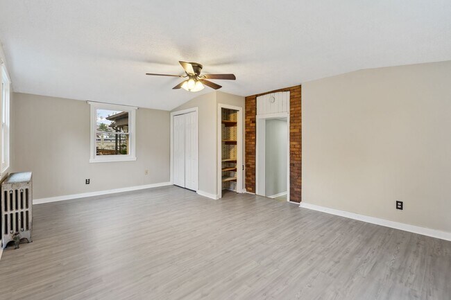 Building Photo - 139 Brightwood Ave