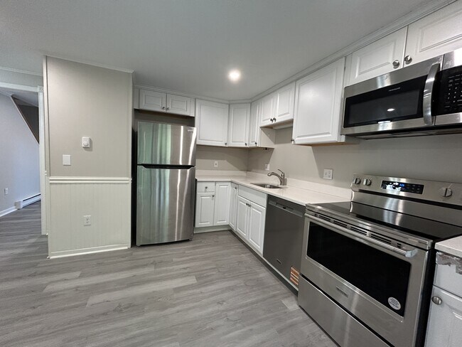 Foto del edificio - 270 Sunderland Rd