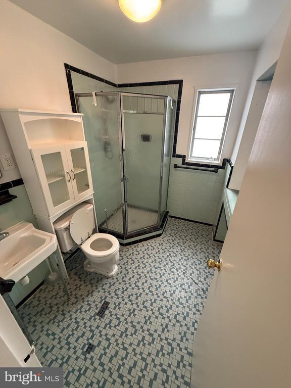Foto del edificio - 205 Brewster Ave
