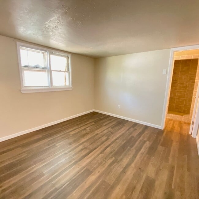 Foto del edificio - $0 First Month's Rent / $0 Deposit at Move-in