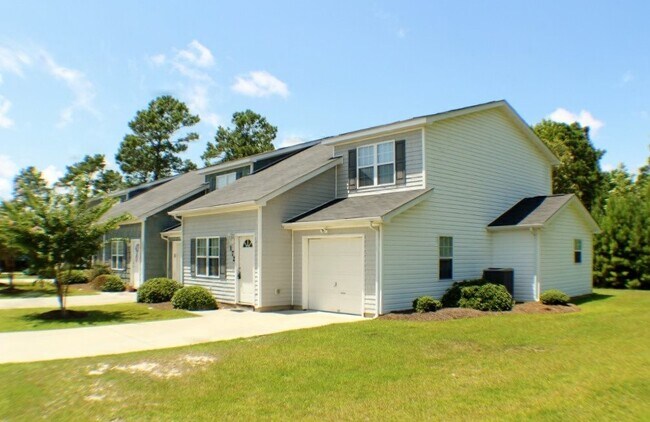 Foto del edificio - 172 Kelly Cir