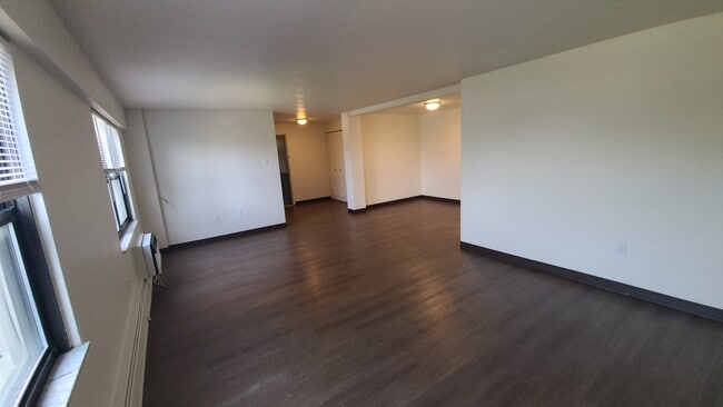 Estilo 1 - Avon Court