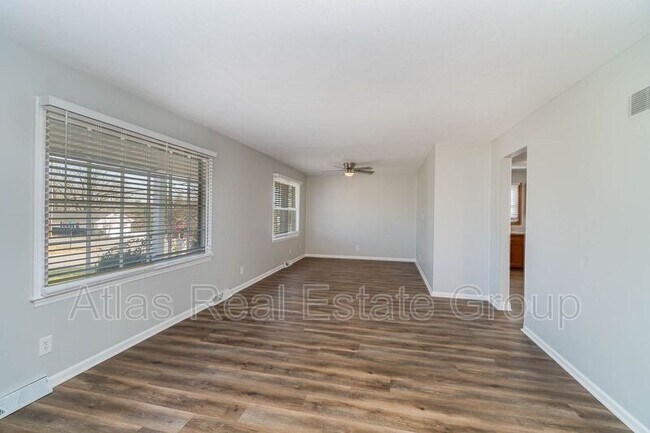 Foto del edificio - 6404 NW Nodaway Dr