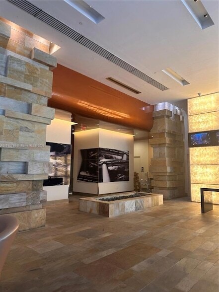 Foto del edificio - 55 SE 6th St