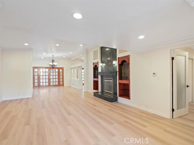 Foto del edificio - 8501 Enfield Ave
