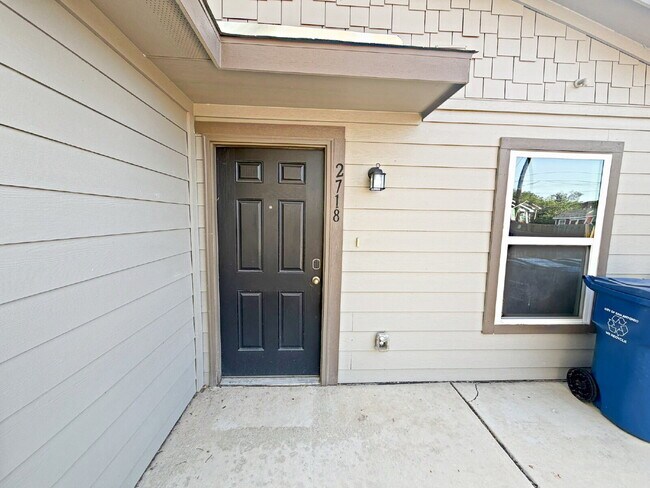 Foto del edificio - 2718 Bernuda, San Antonio, TX 78222