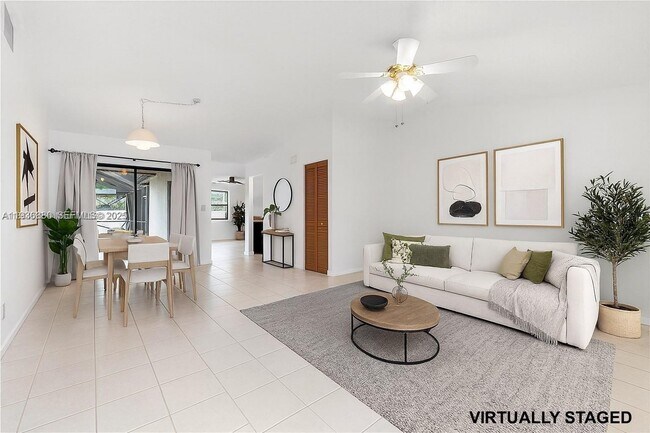 Foto del edificio - 11909 SW 48th Ct