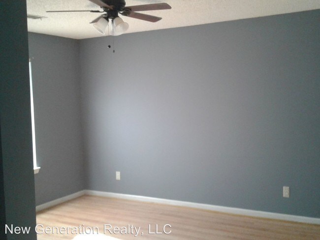 Building Photo - 138 Poplar Pointe Ter