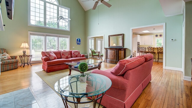 Foto del edificio - 165 Bonnyneck Dr