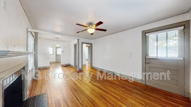 Foto del edificio - 1608 Onslow Dr