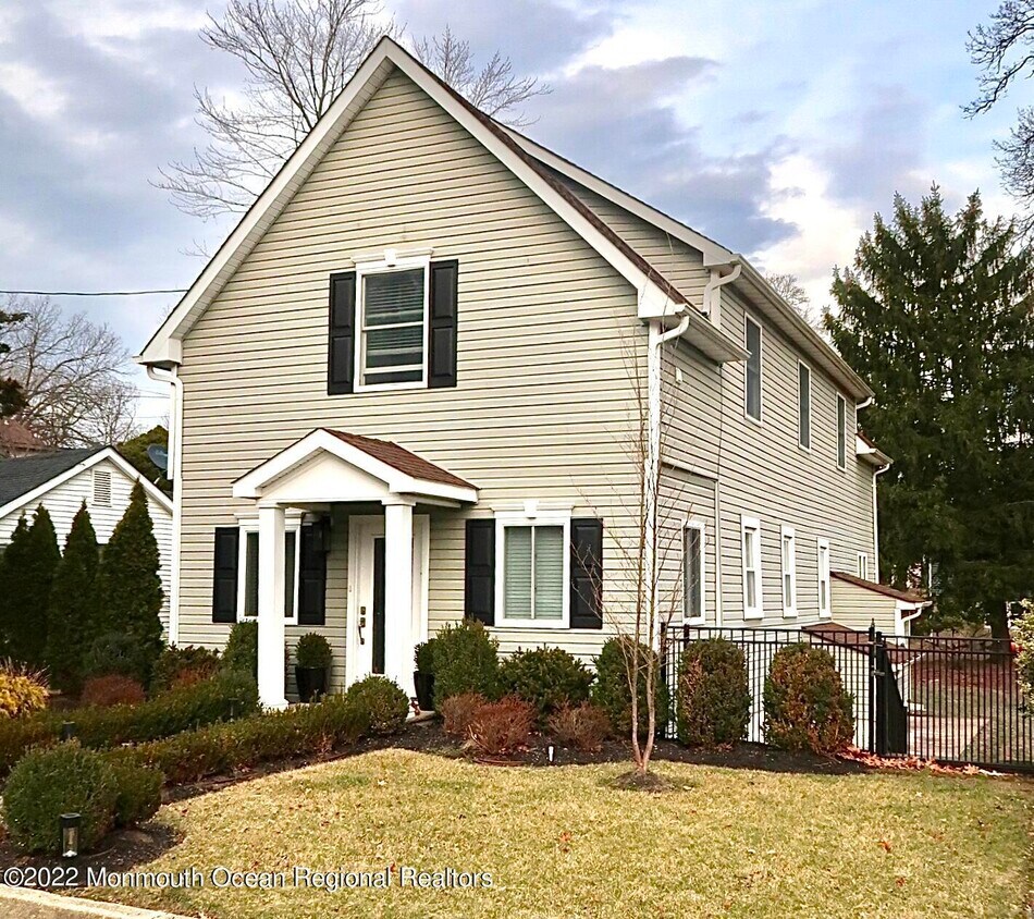 145 Chatham Ave, Oakhurst, NJ 07755 House Rental in Oakhurst, NJ