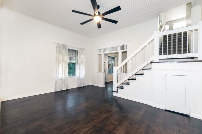 Foto del edificio - 402 NW 3rd Ave