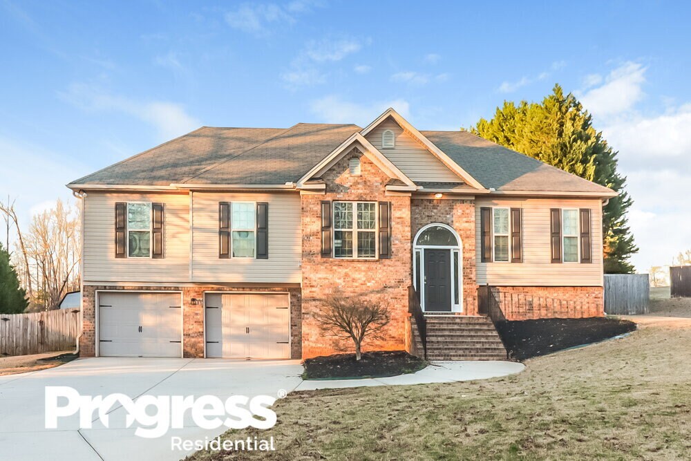 180 Willow Springs Dr, Covington, GA 30016 House Rental in Covington