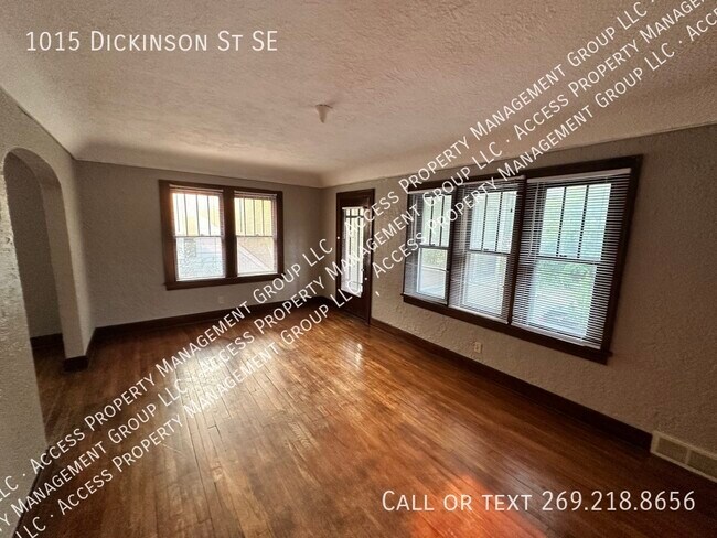 Foto del edificio - 1015 Dickinson St SE