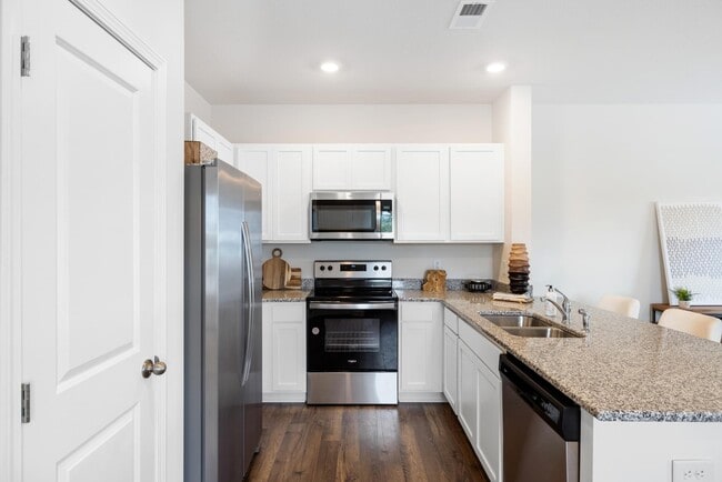 Building Photo - 46 Moon Rock Ct
