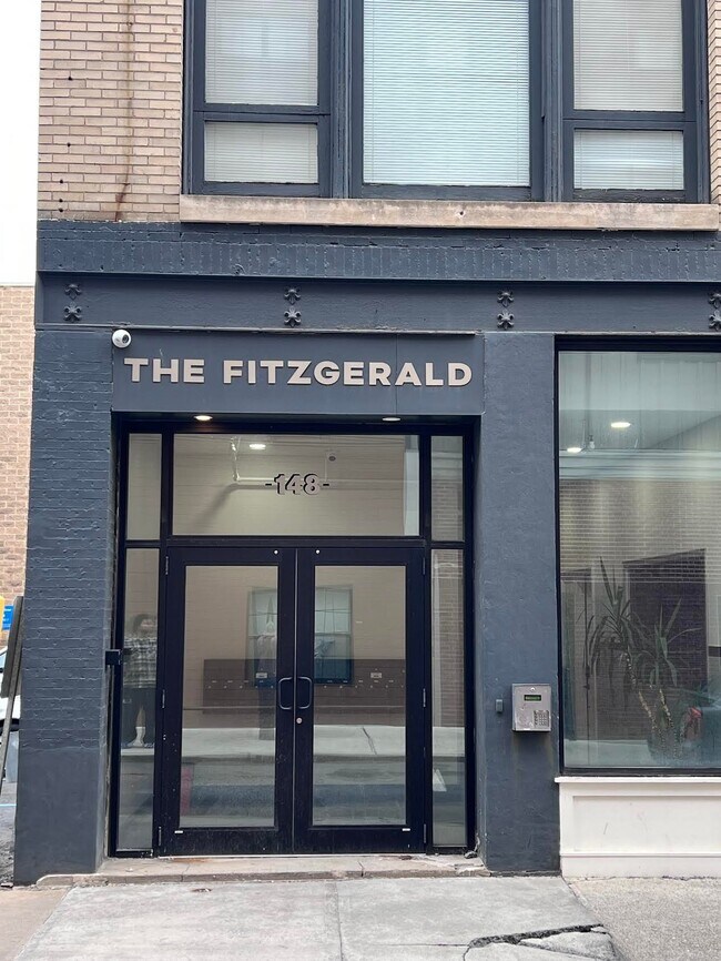 Building Photo - 148 Clinton St