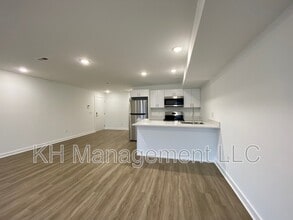 Building Photo - 3932-36 Mt Vernon St