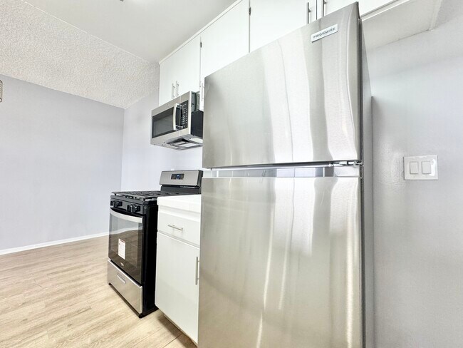 Foto del edificio - 12309 Burbank Blvd