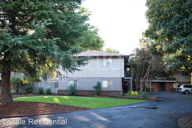 Building Photo - 1748 Neal Dow Ave