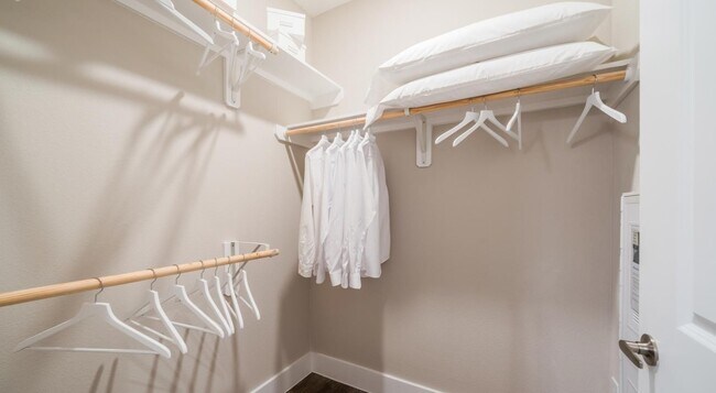 Building Photo - 4647 Harvest Corner Dr