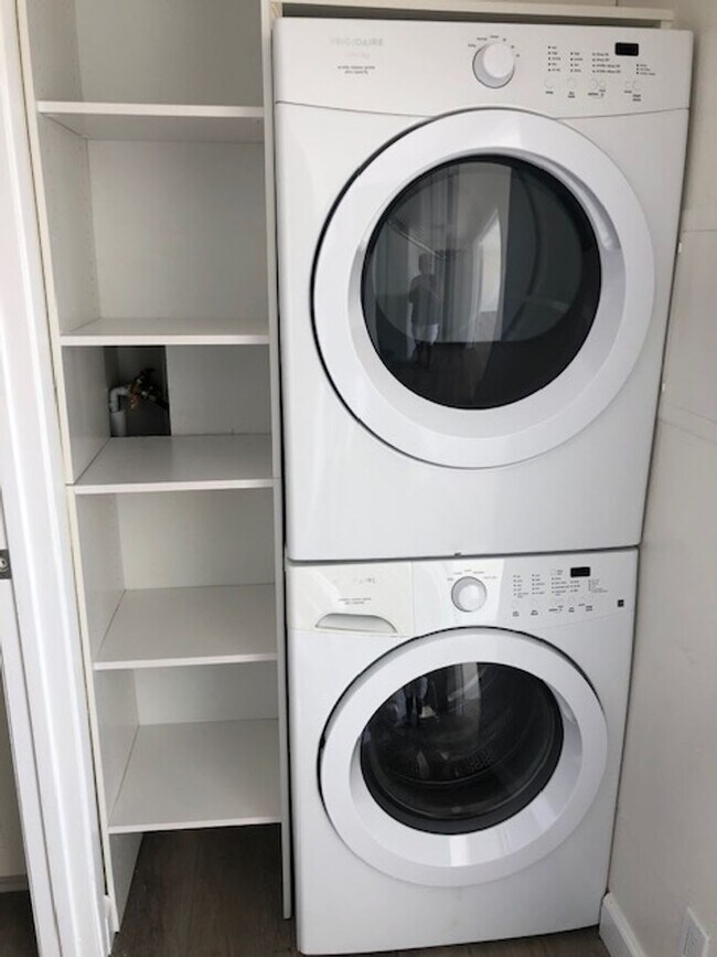 Foto del edificio - Domingo