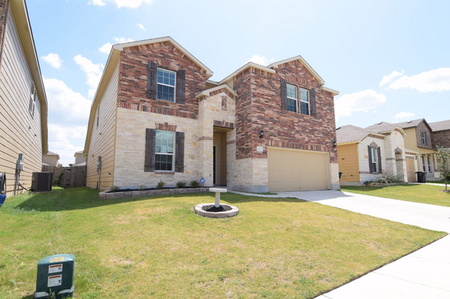 Building Photo - 202 W Vega Ln