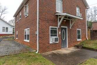 Building Photo - 225 N Anderson St