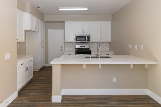 Building Photo - 751 Paseo Nogales