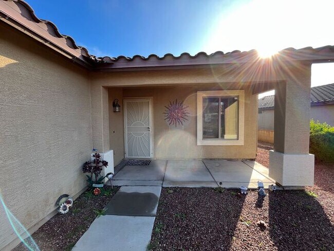 Building Photo - COMING SOON! Gorgeous 3 Bed 2 Bath in Buck...