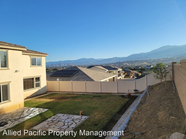 Building Photo - 4 br, 3 bath House - 11462 Jacobsen Road